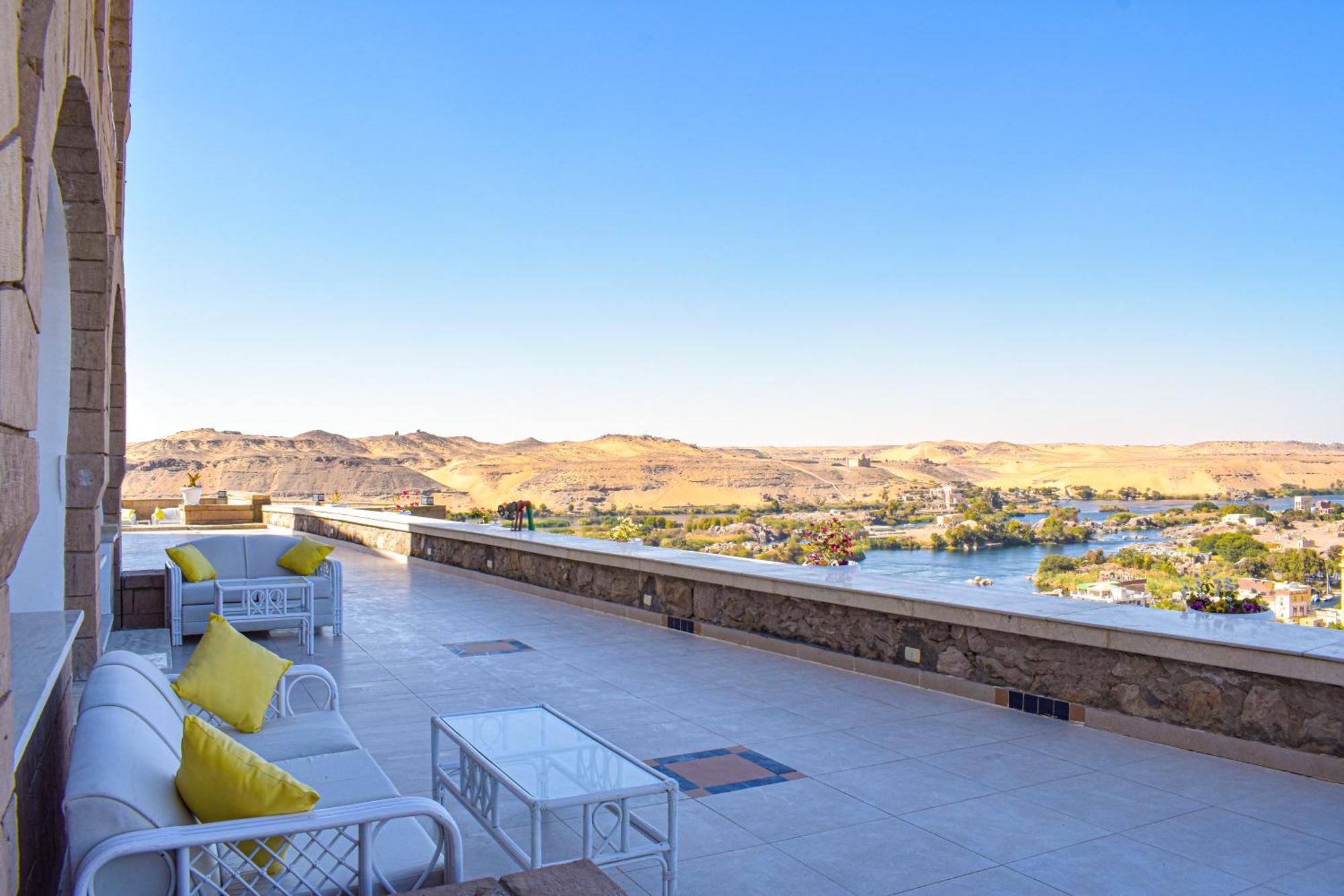 Hotel Basma Executive Club Assuan Esterno foto