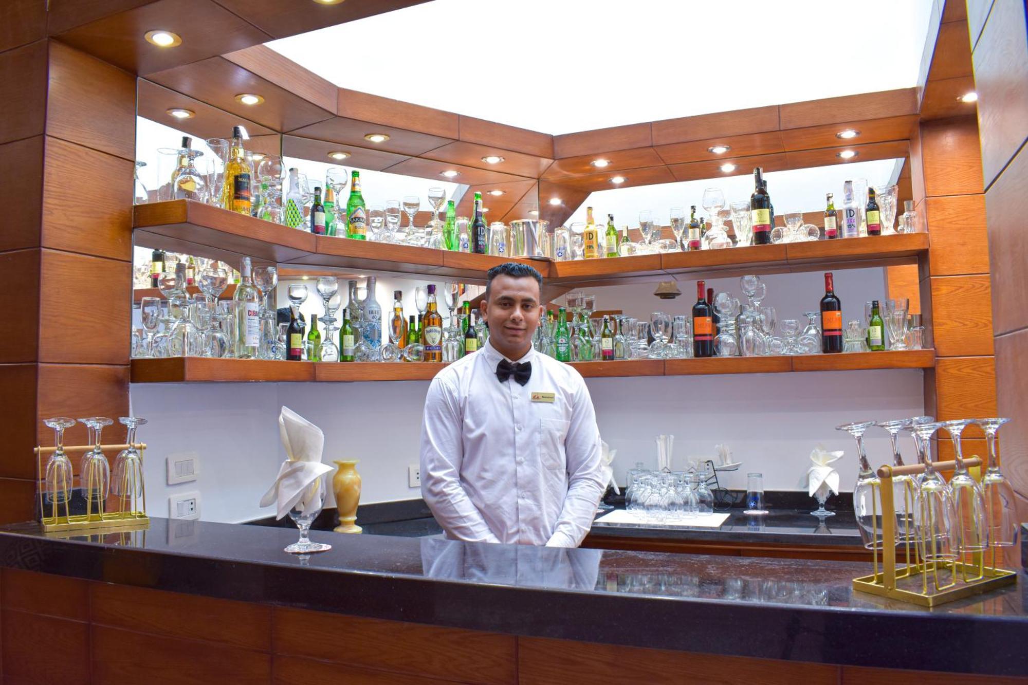 Hotel Basma Executive Club Assuan Esterno foto