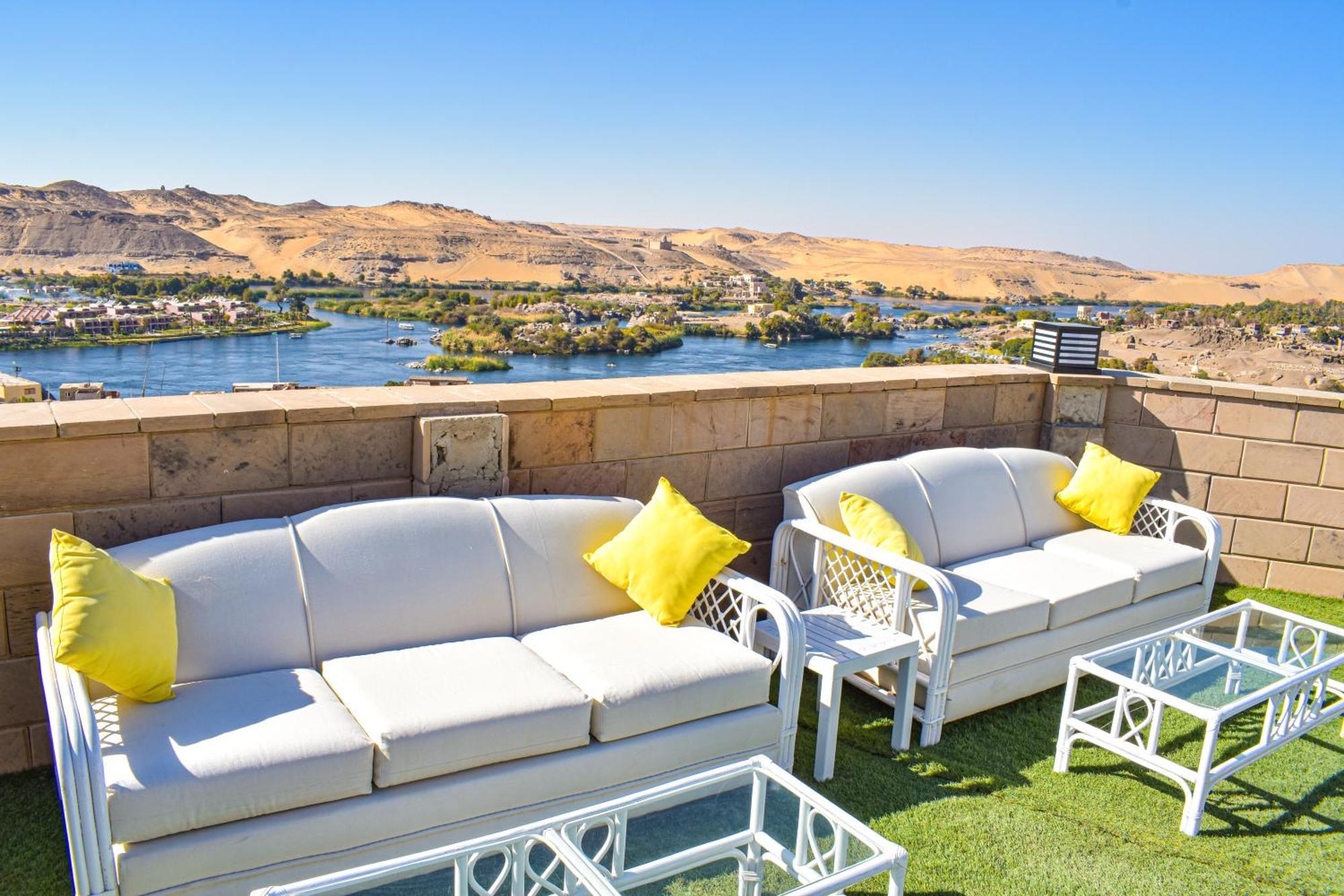 Hotel Basma Executive Club Assuan Esterno foto