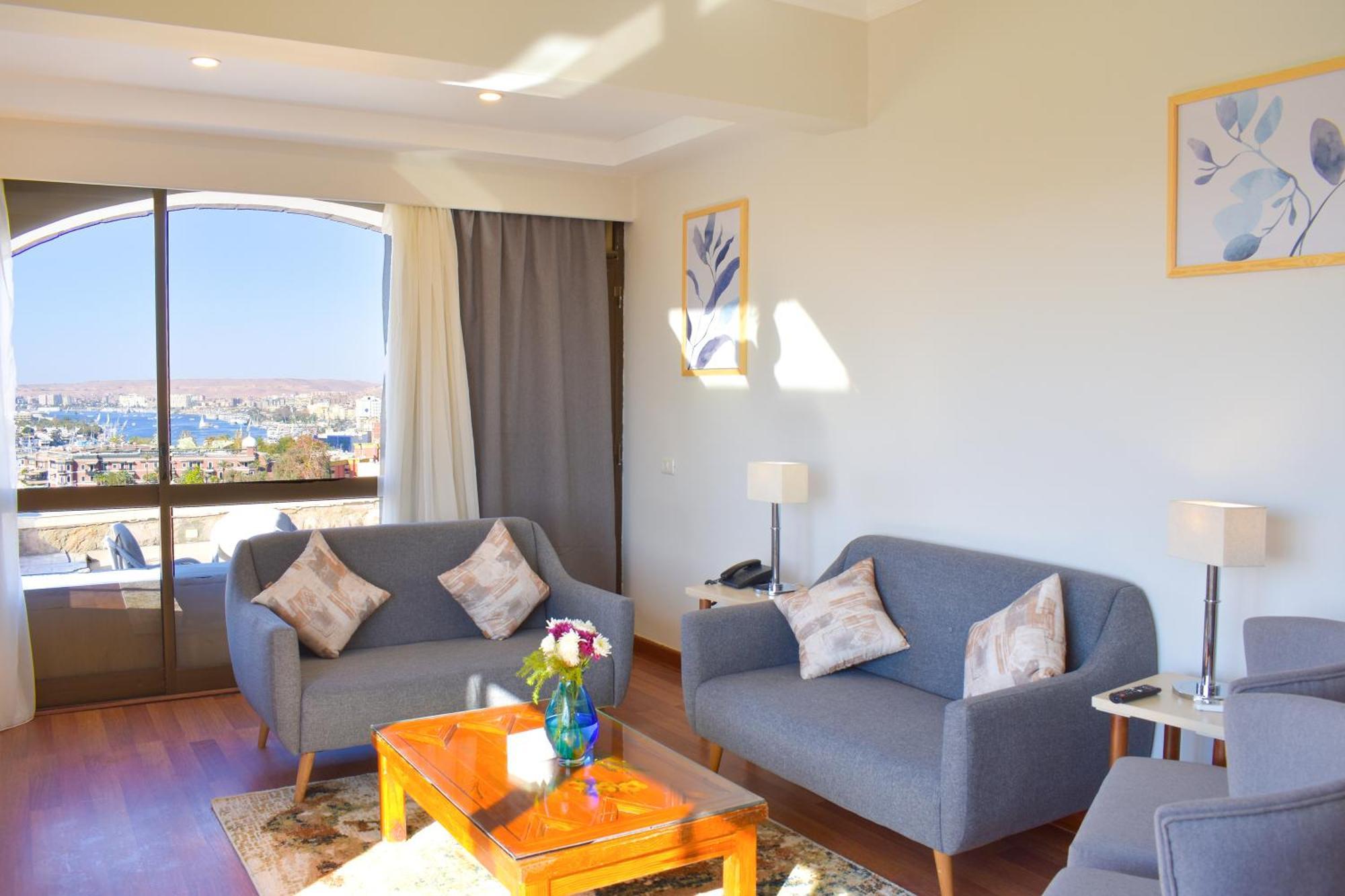 Hotel Basma Executive Club Assuan Esterno foto
