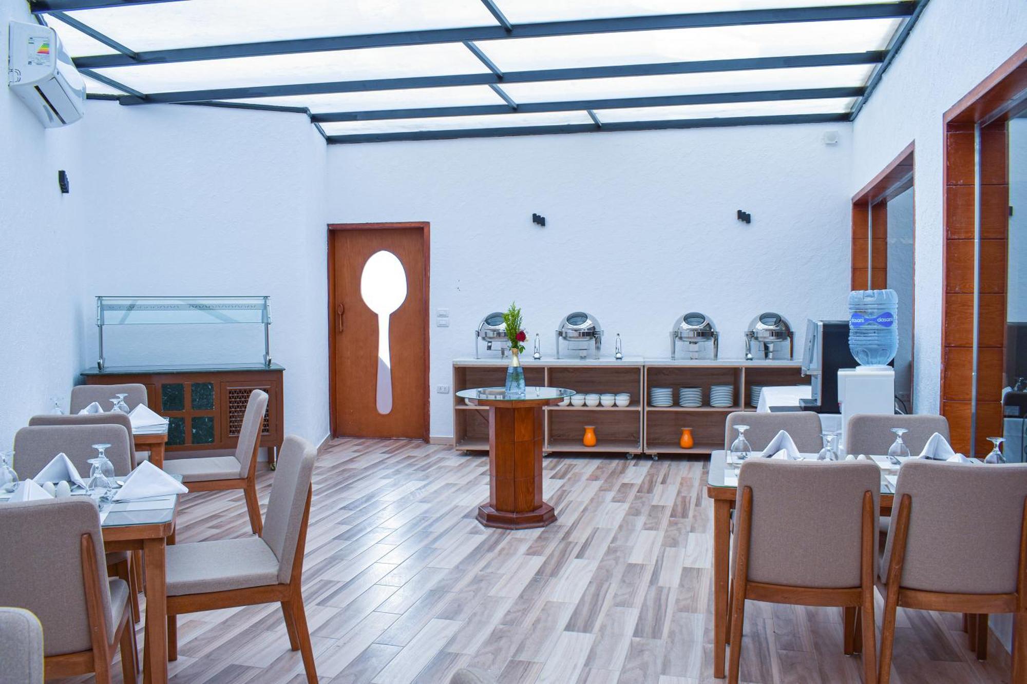 Hotel Basma Executive Club Assuan Esterno foto