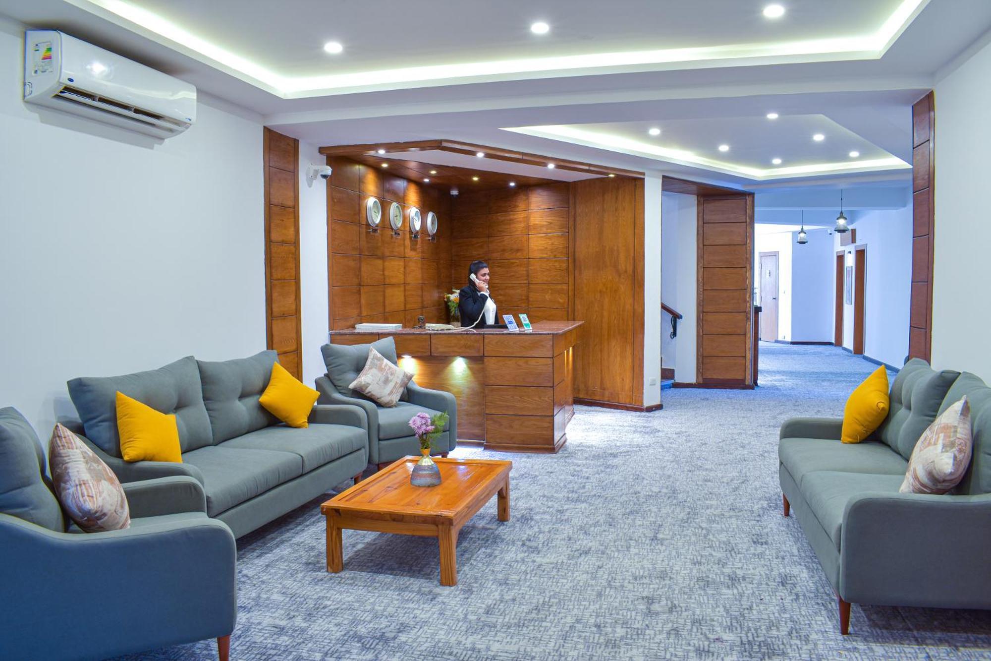 Hotel Basma Executive Club Assuan Esterno foto